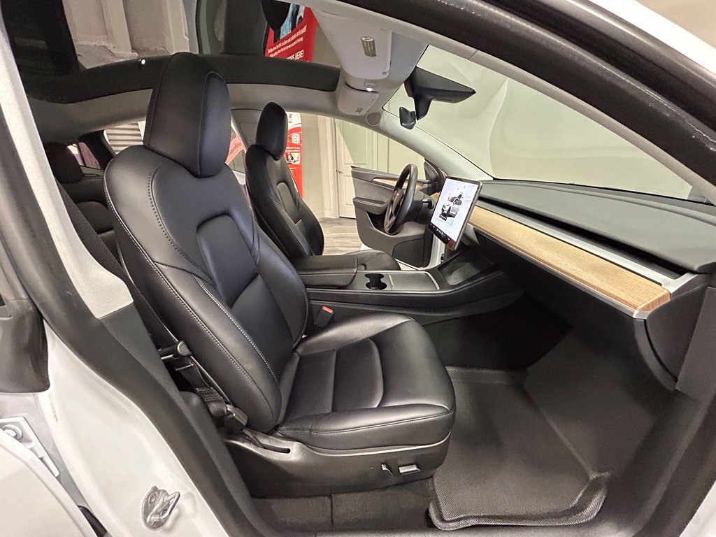Used 2022 Tesla Model Y Performance AWD/4WD image 43