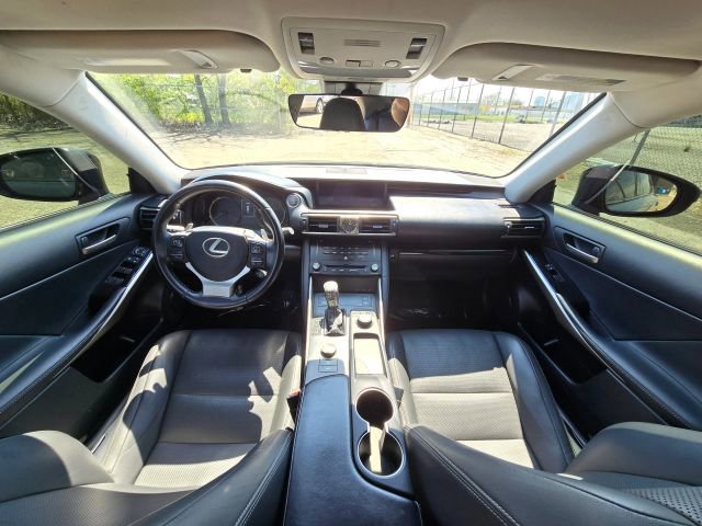 Used 2017 Lexus IS 300 AWD w/ Premium Package image 19
