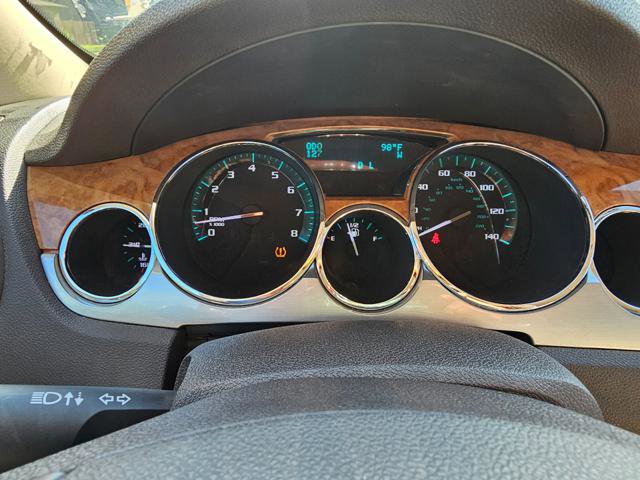 Used 2010 Buick Enclave CXL w/ Trailering Provision Package image 8