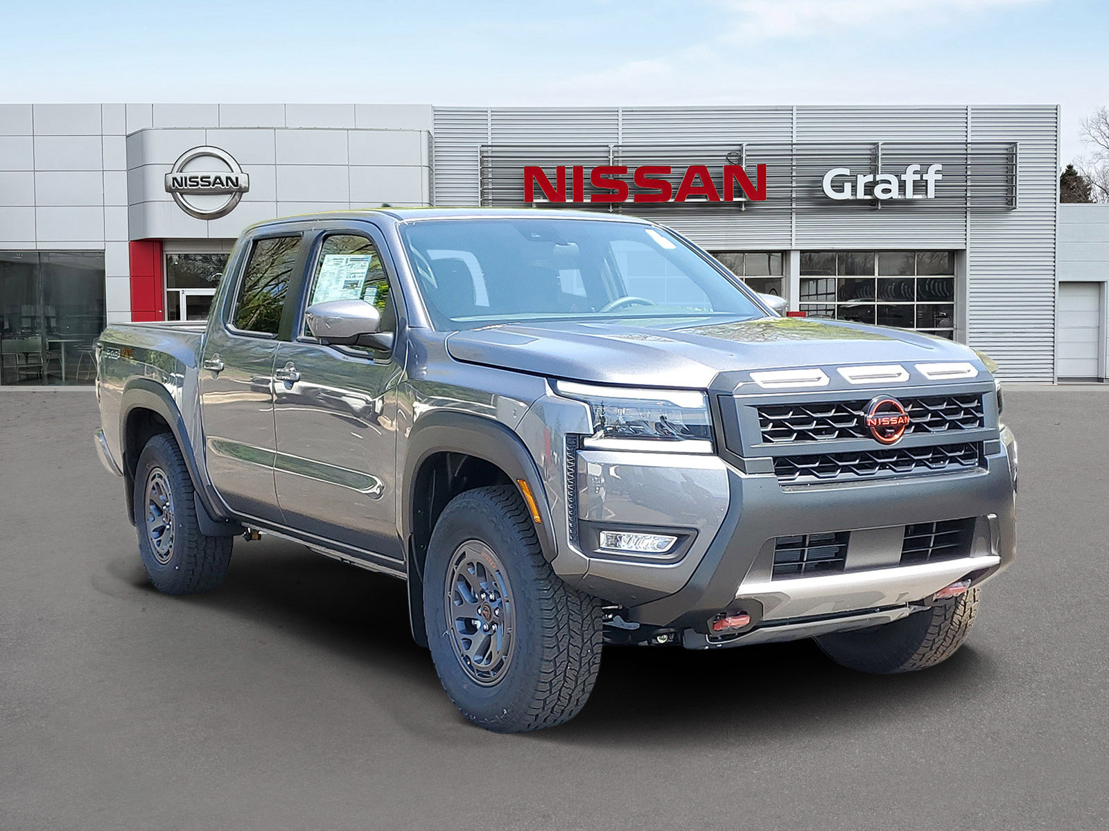 New 2026 Nissan Frontier PRO-4X w/ Pro-4x Convenience Package AWD/4WD image 2