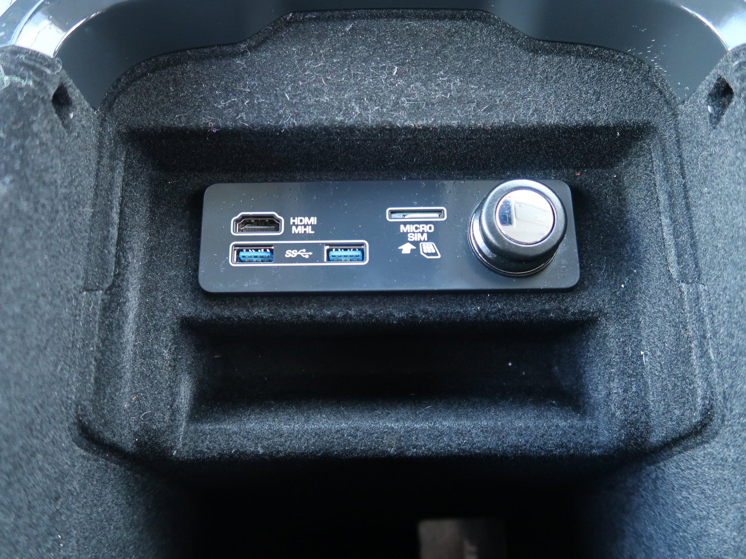 Used 2018 Land Rover Range Rover Sport SE image 27