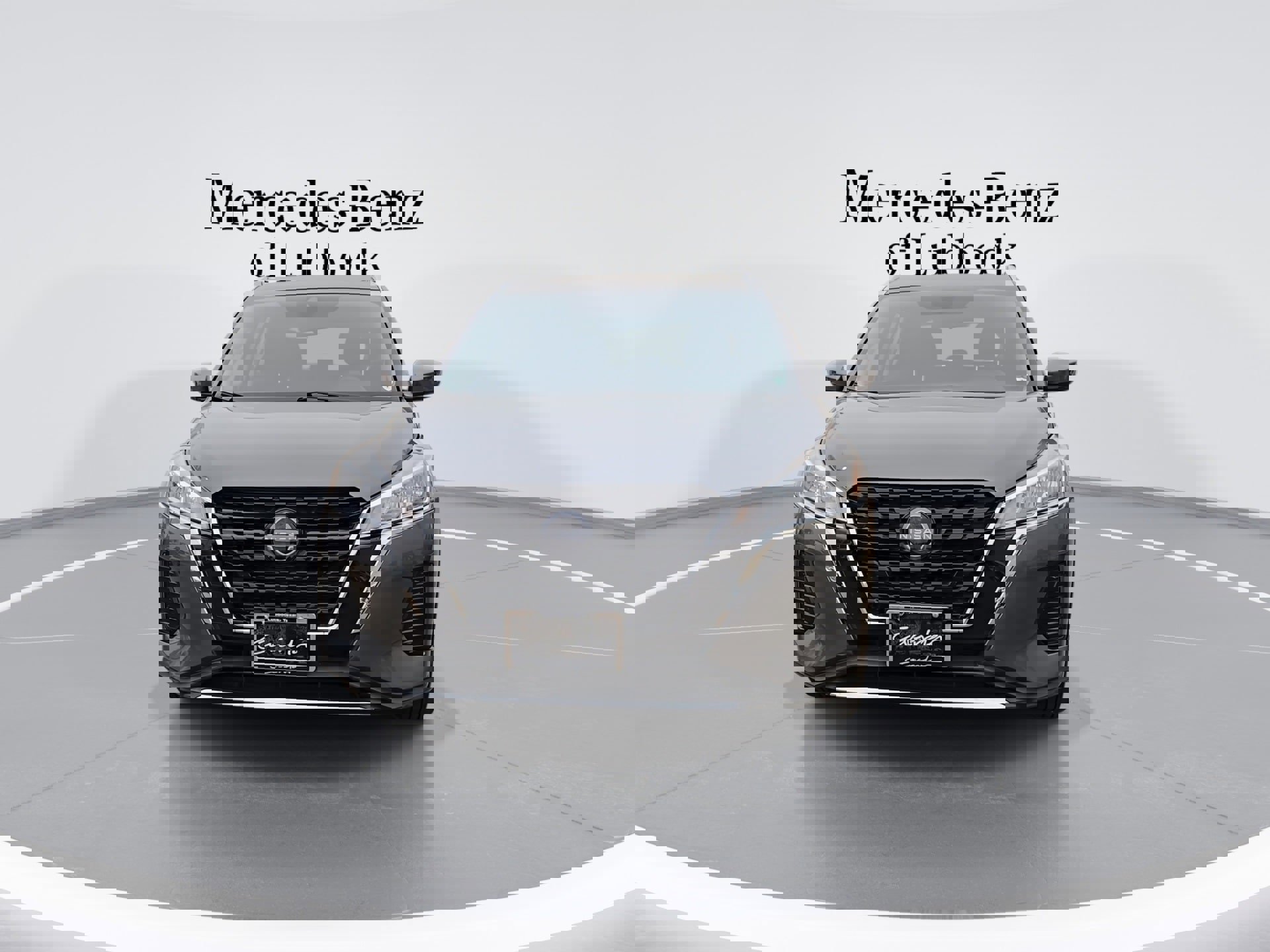 Used 2024 Nissan Kicks SV image 3