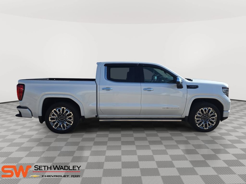 Used 2024 GMC Sierra 1500 Denali Ultimate AWD/4WD image 8
