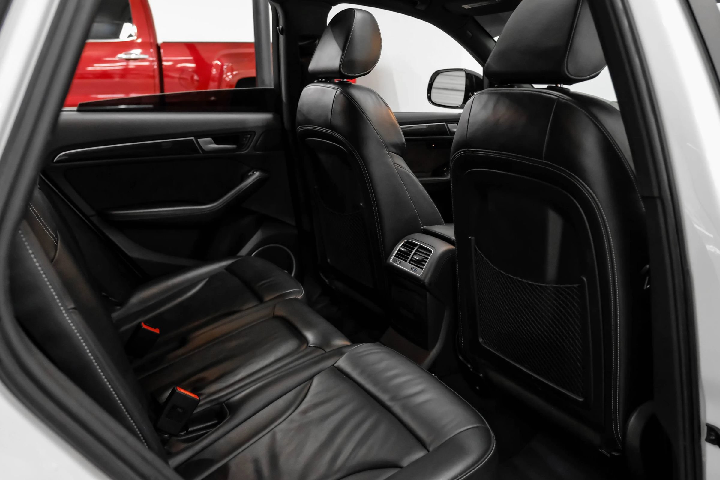 Used 2017 Audi SQ5 Premium Plus AWD/4WD image 39