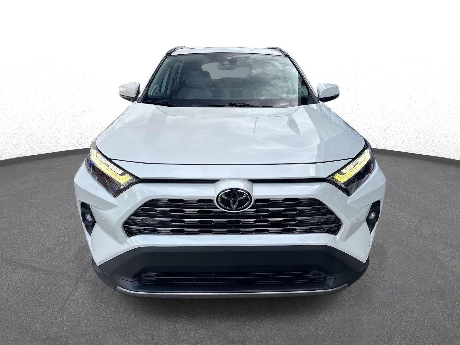 Used 2022 Toyota RAV4 Limited w/ Limited Grade Weather Package FWD image 8
