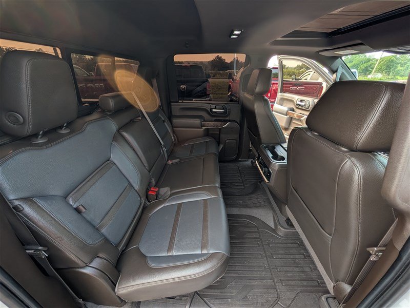 Used 2020 GMC Sierra 2500 Denali w/ Denali Ultimate Package AWD/4WD image 22