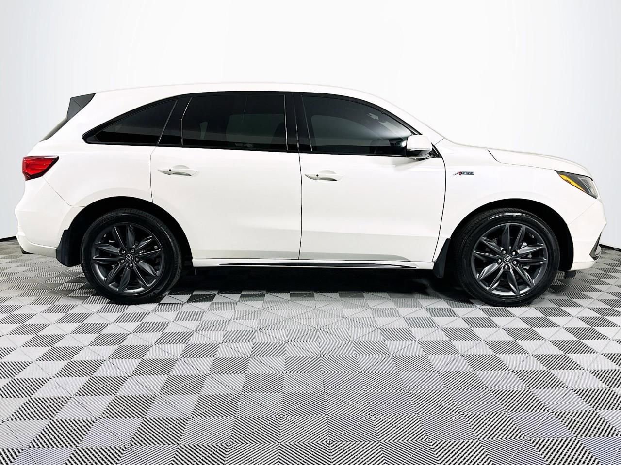 Used 2019 Acura MDX A-Spec AWD/4WD image 31