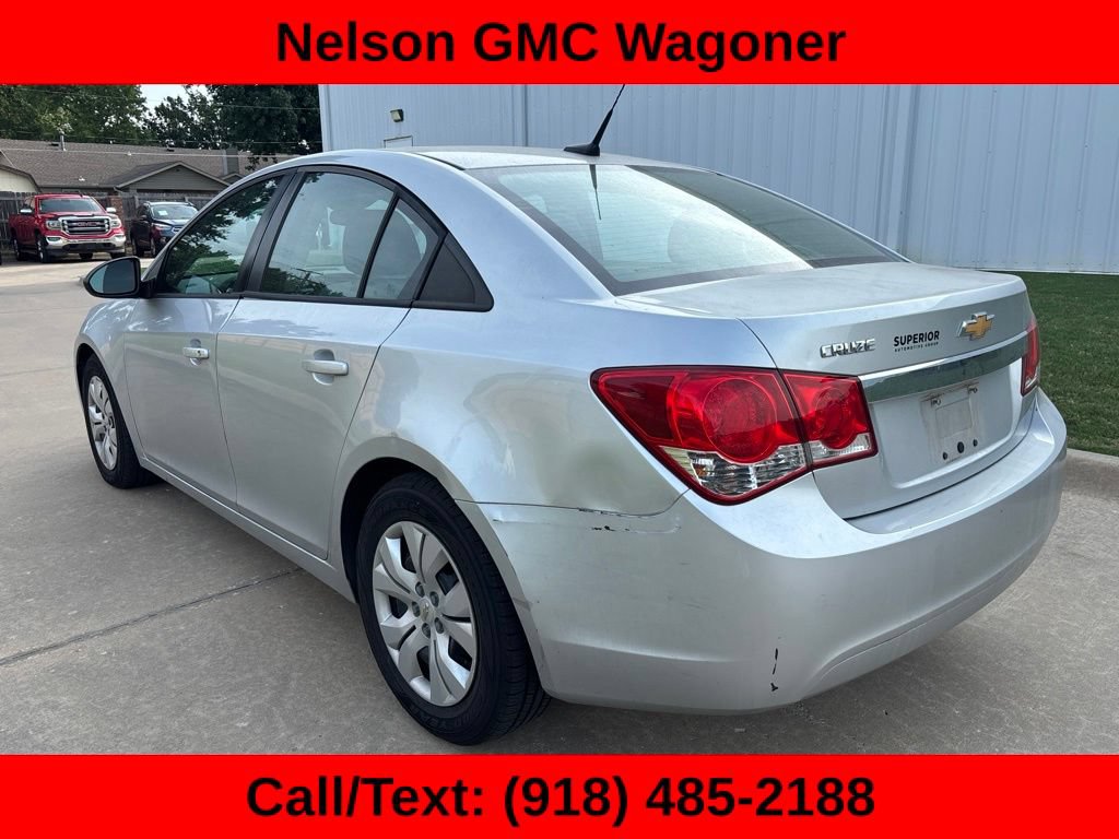 Used 2014 Chevrolet Cruze LS FWD image 7