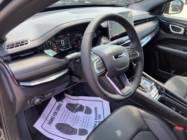 New 2026 Jeep Compass Latitude AWD/4WD image 13
