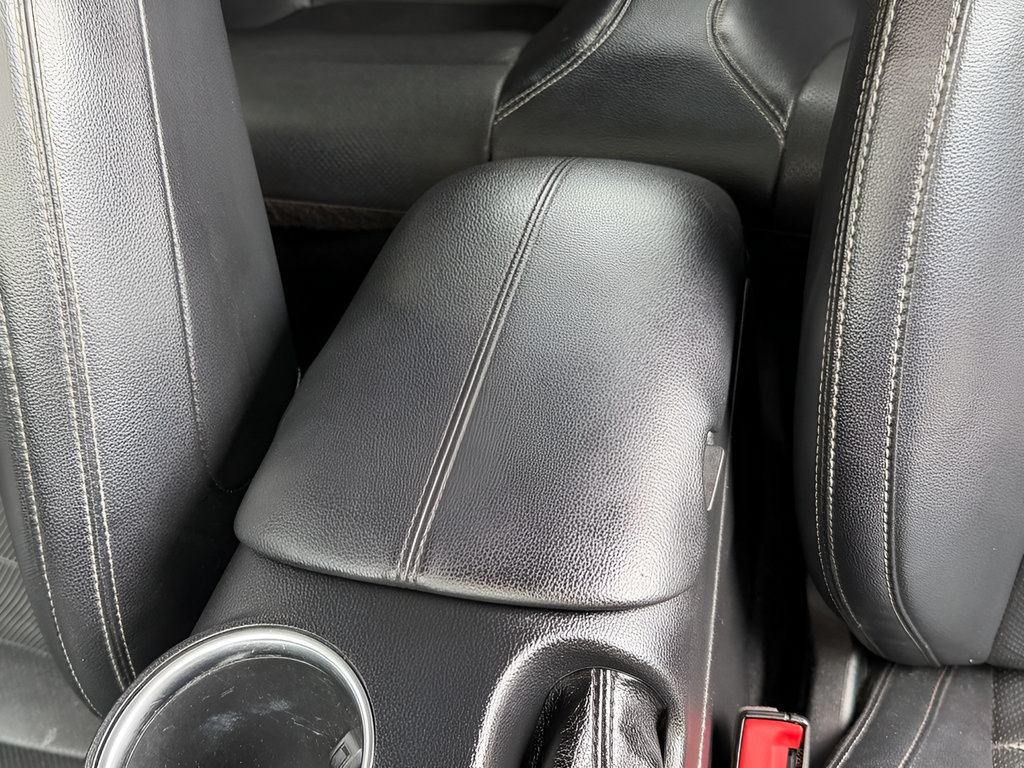 Used 2019 Ford Mustang Premium RWD image 36