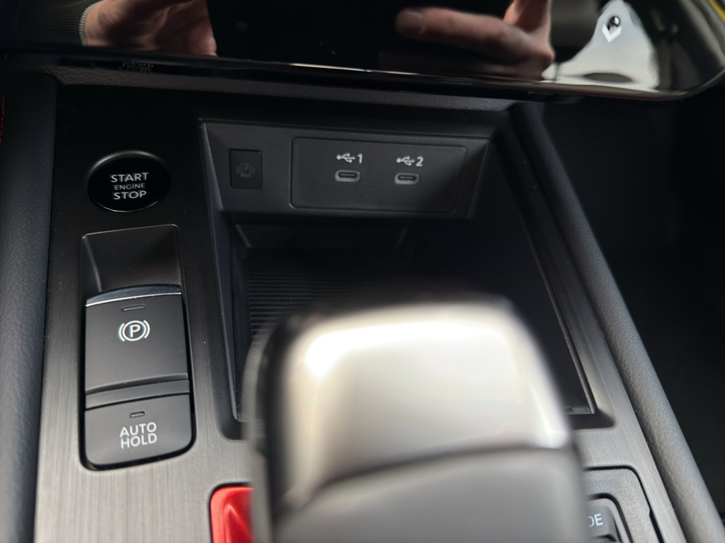 Used 2025 Nissan Kicks SR image 20