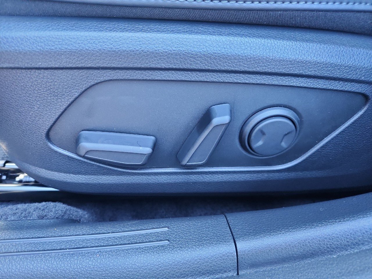 New 2026 Kia K5 EX FWD image 17