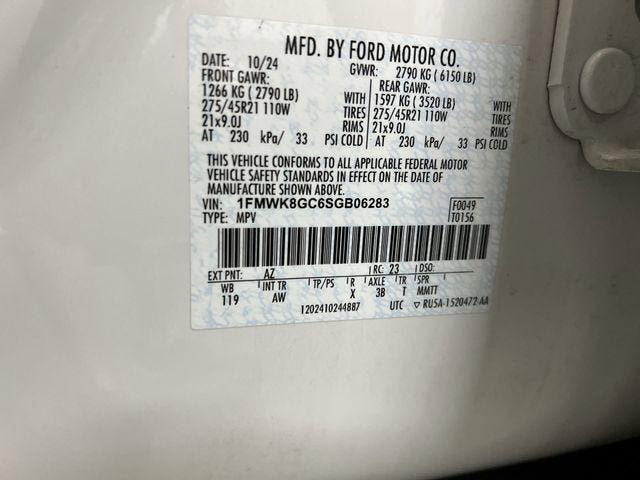 Used 2025 Ford Explorer ST AWD/4WD image 35