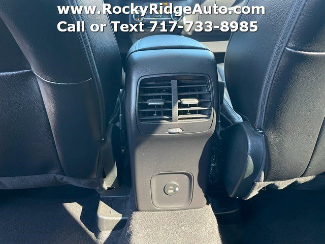 Used 2022 Ford Escape SEL w/ Class II Trailer Tow Package image 33
