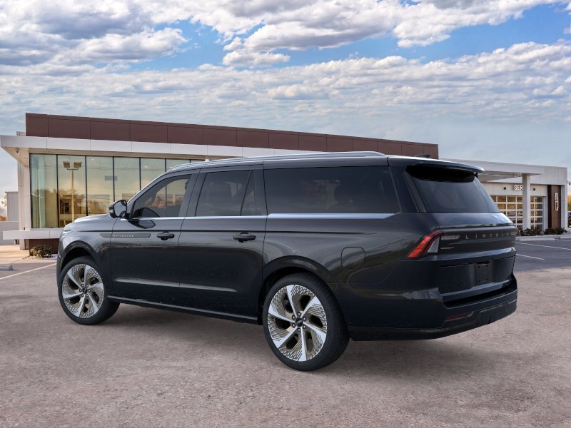 New 2026 Lincoln Navigator L Black Label AWD/4WD image 4