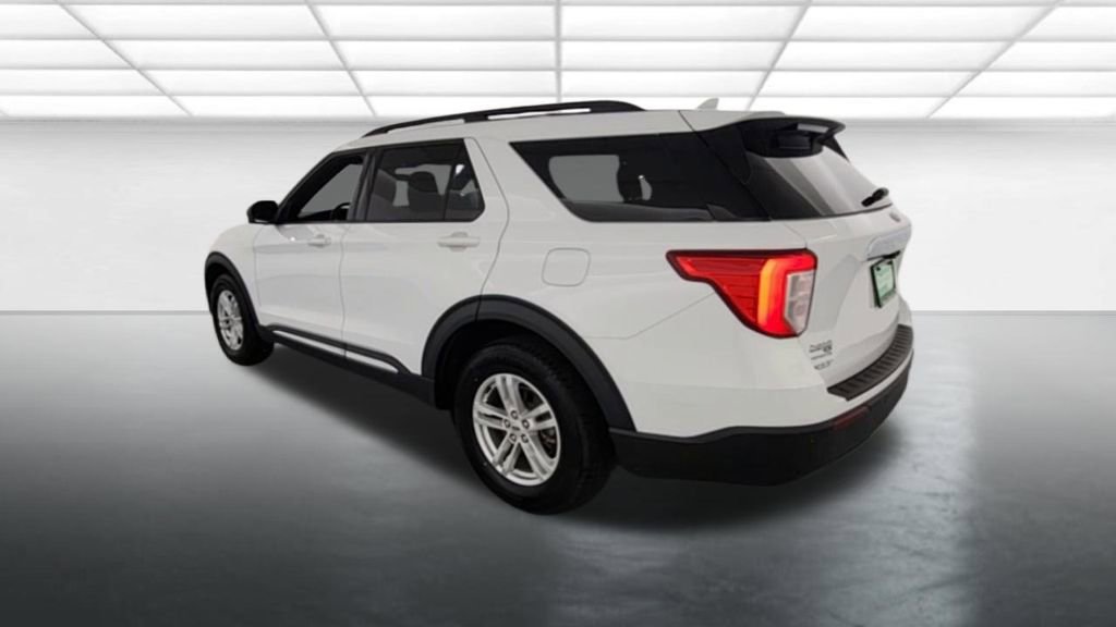 Used 2020 Ford Explorer XLT w/ Comfort Package AWD/4WD image 6