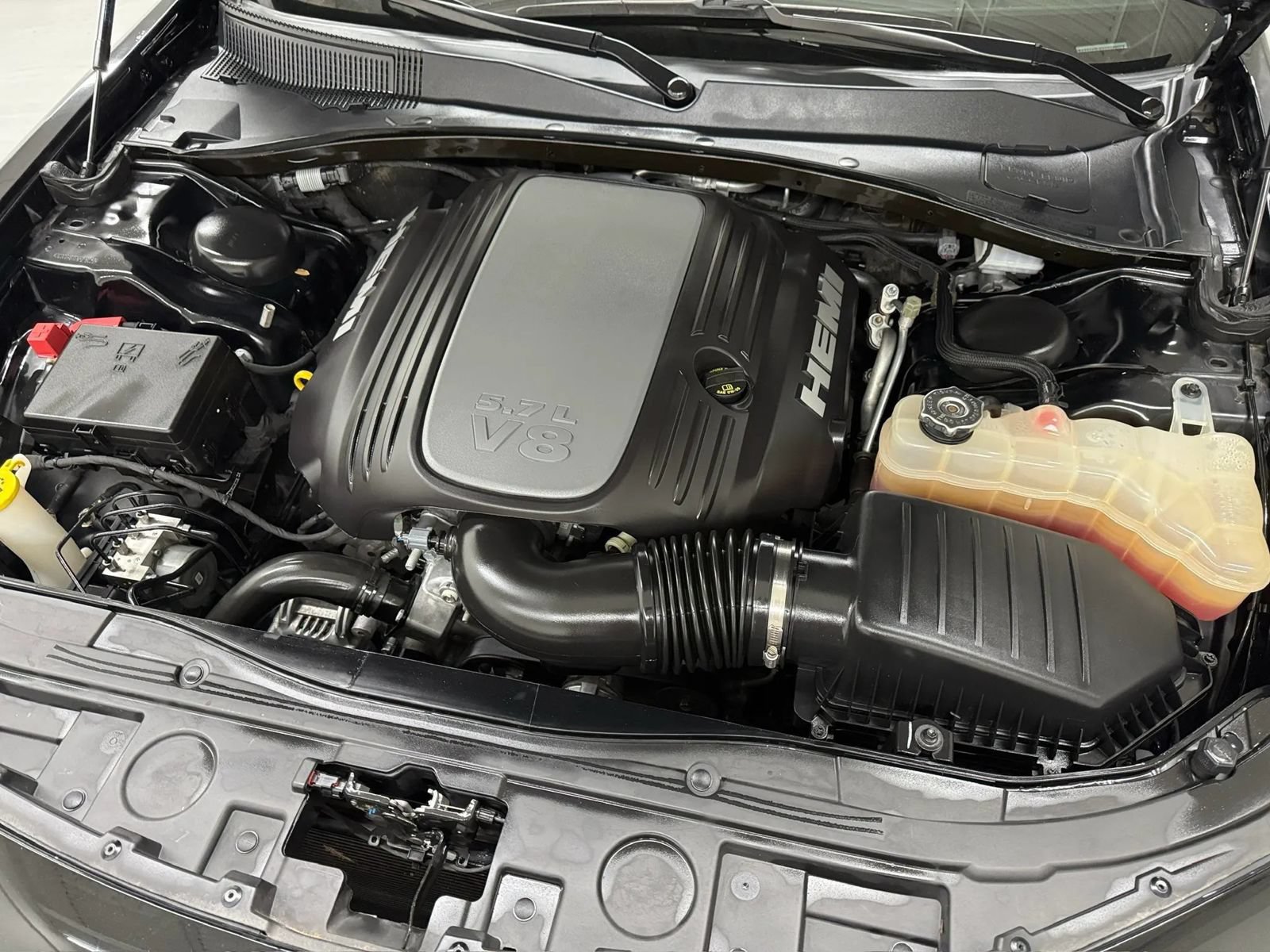 Used 2022 Chrysler 300 S RWD image 41
