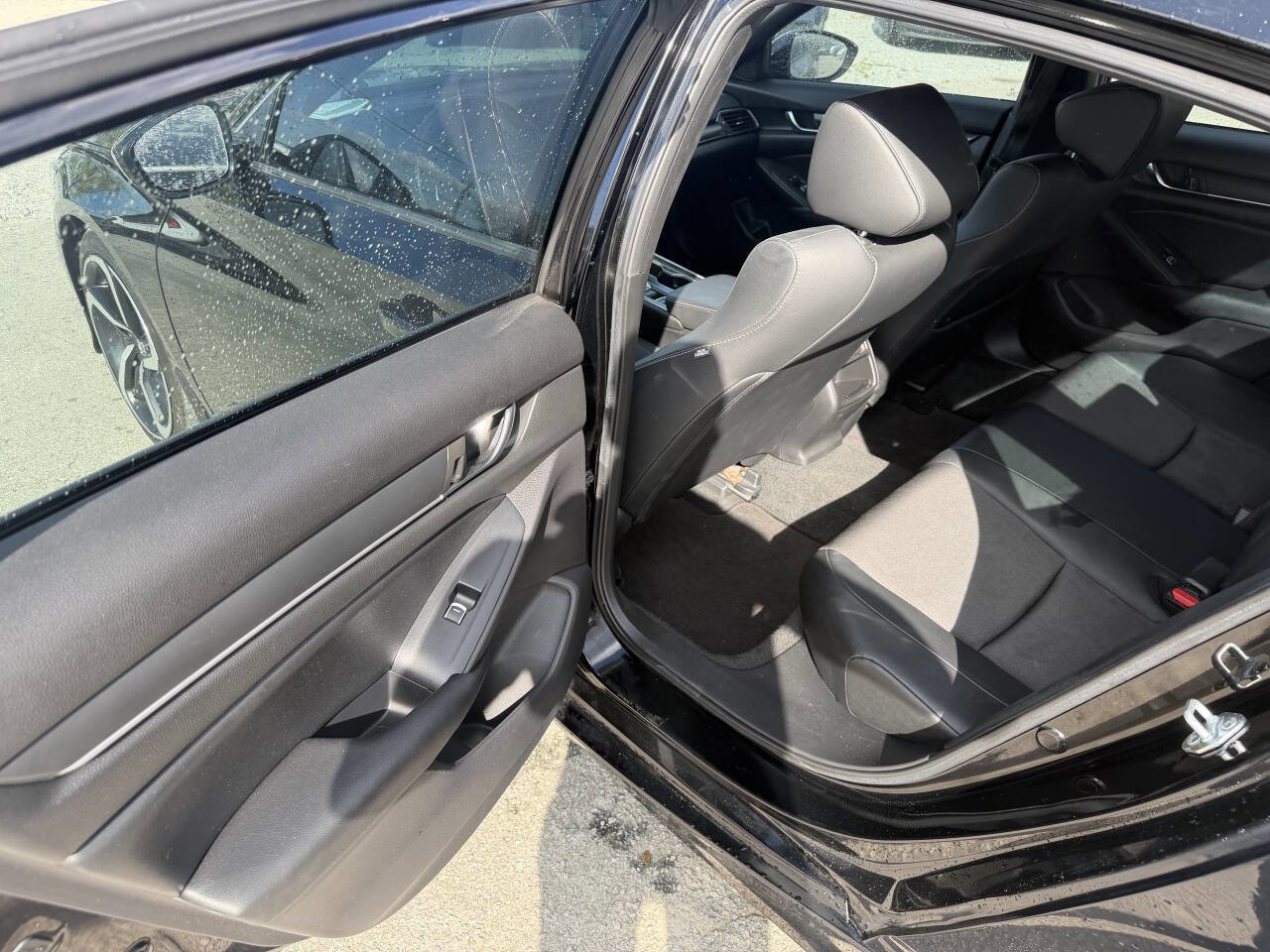 Used 2021 Honda Accord Sport image 13