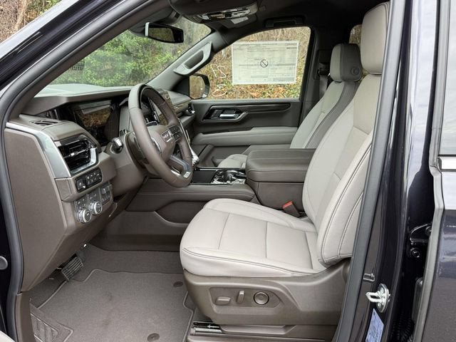 New 2026 GMC Yukon XL Elevation AWD/4WD image 11