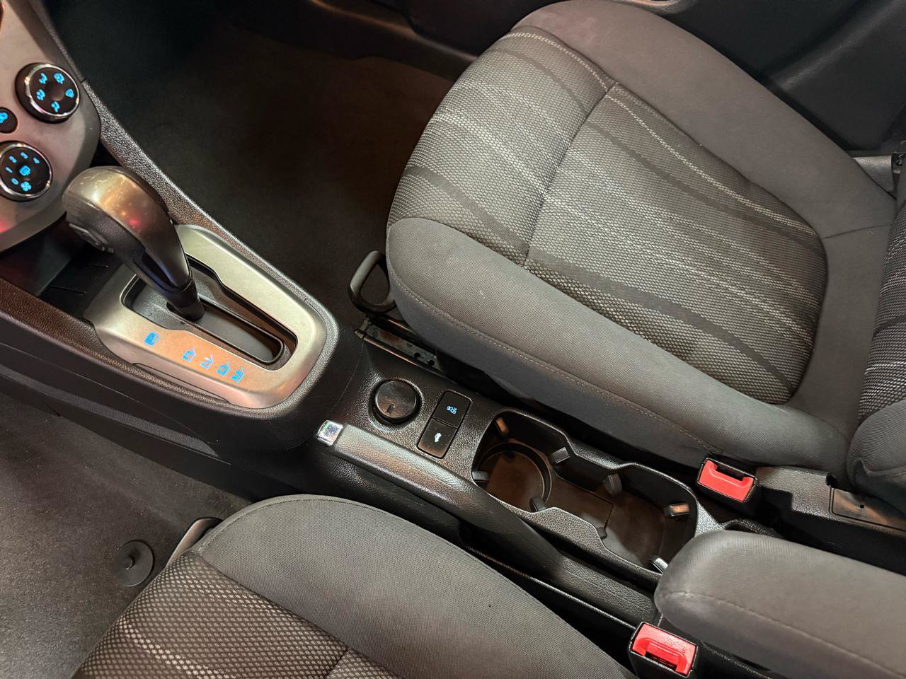 Used 2015 Chevrolet Sonic LT FWD image 15