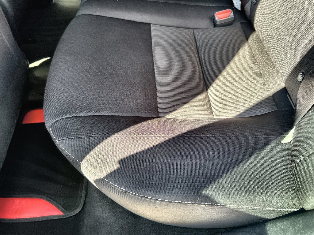 Used 2022 Nissan Sentra SV FWD image 17