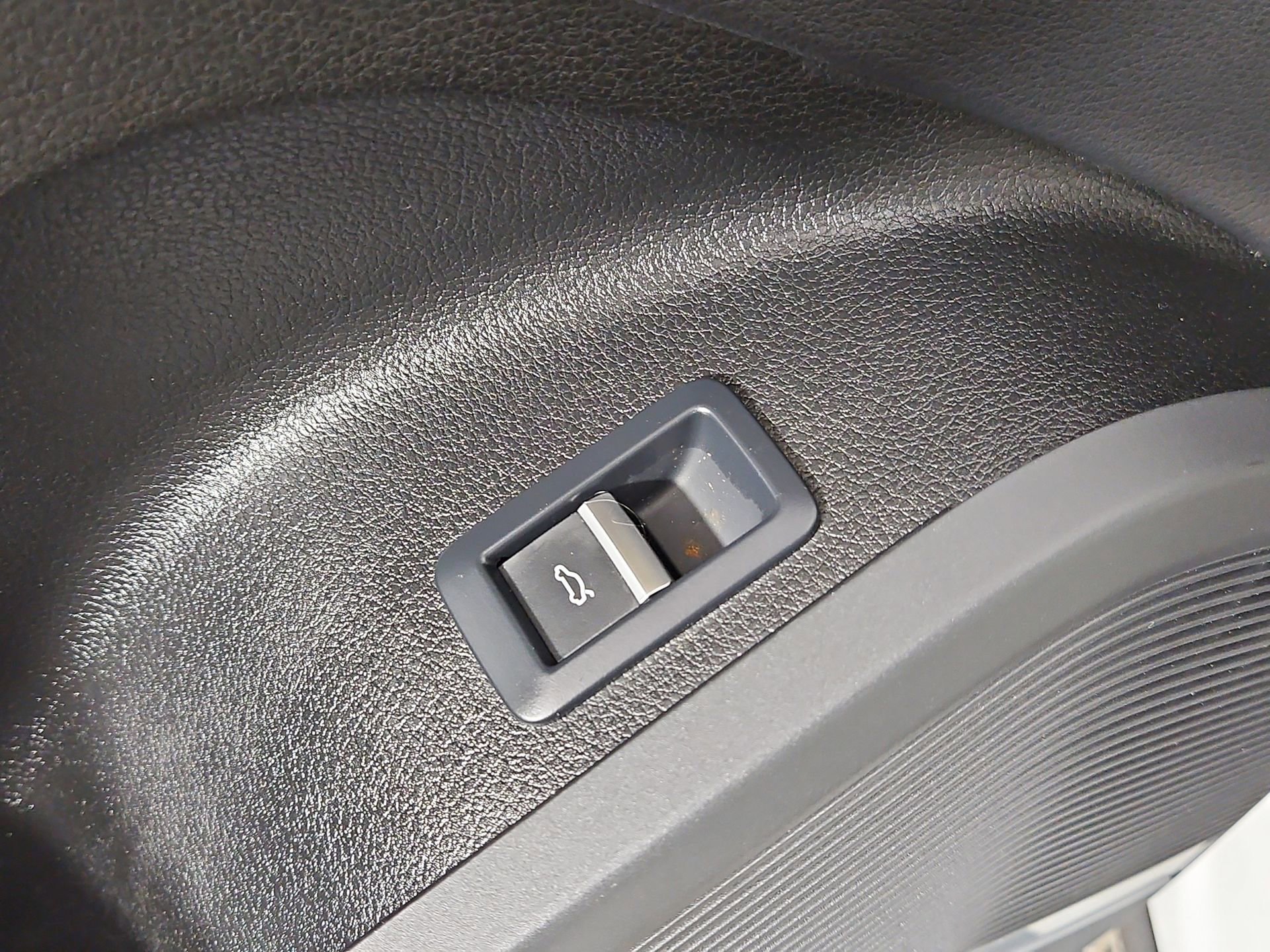 Certified 2023 Audi Q5 2.0T Premium Plus w/ Premium Plus Package image 23