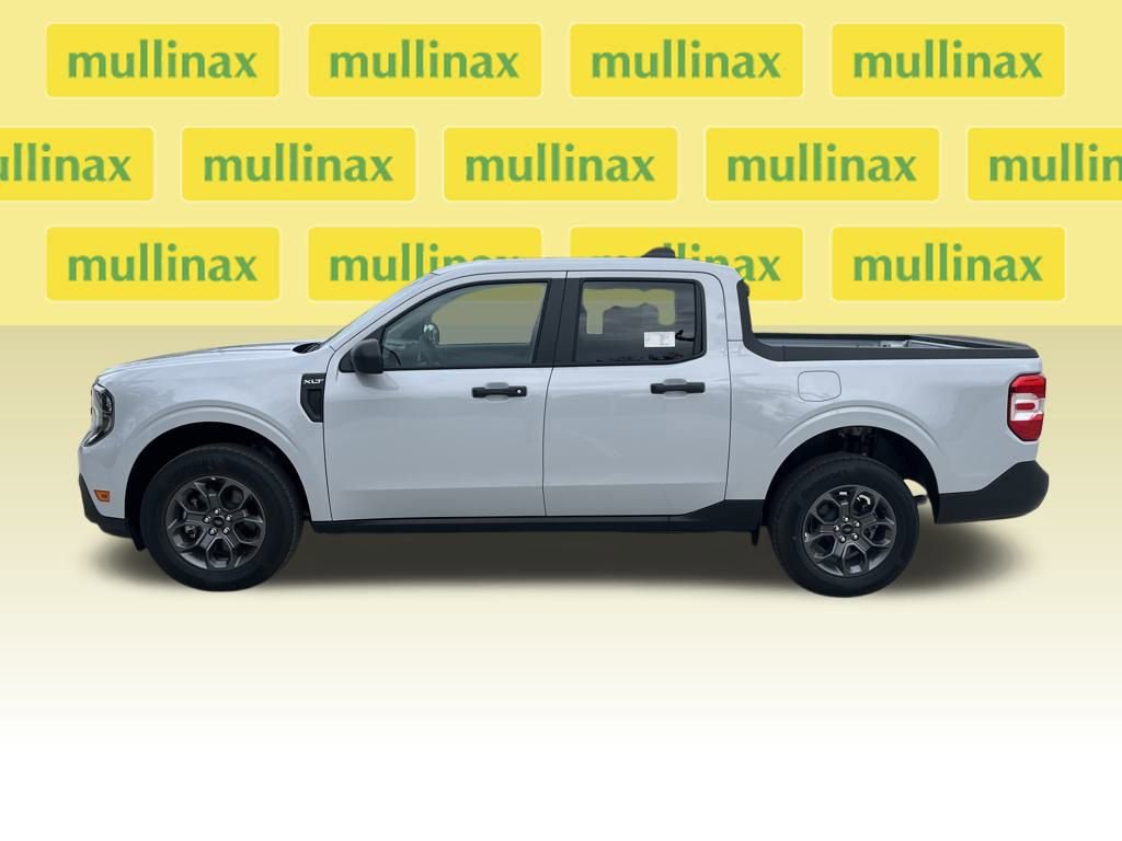 New 2025 Ford Maverick XLT w/ Equipment Group 302A image 10