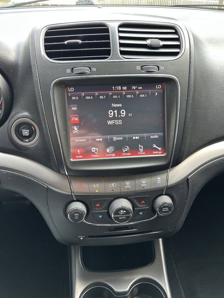 Used 2018 Dodge Journey Crossroad AWD/4WD image 6