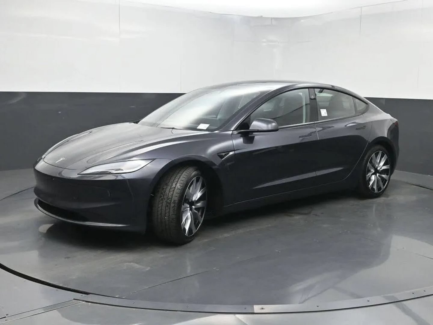 Used 2024 Tesla Model 3 Long Range RWD image 7