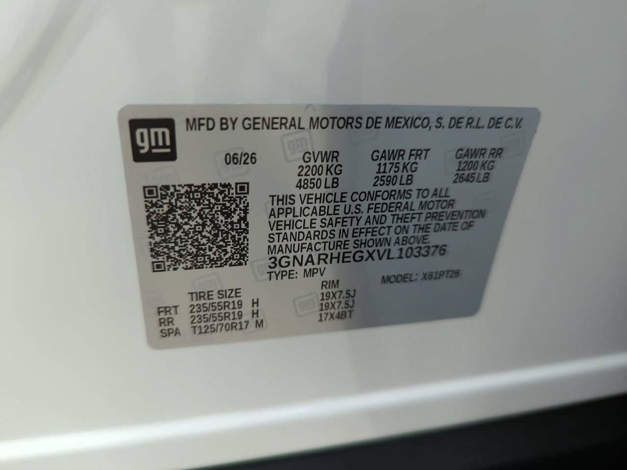 New 2027 Chevrolet Equinox LT w/ Safety and Technology Package FWD image 26