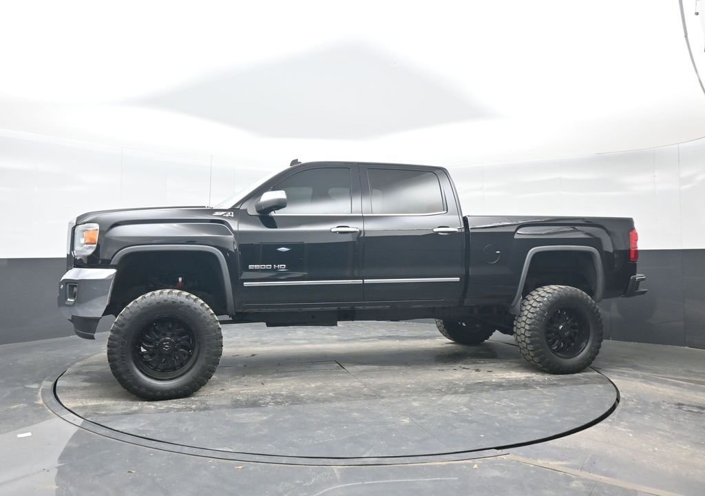 Used 2015 GMC Sierra 2500 SLT w/ Duramax Plus Package image 3