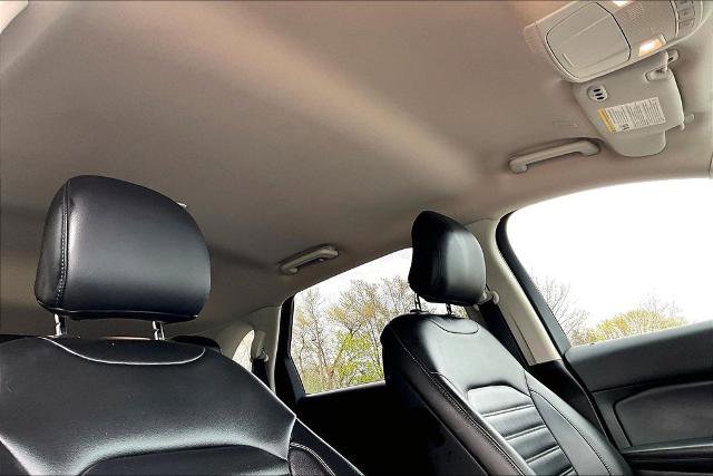 Certified 2019 Ford Edge SEL w/ Equipment Group 201A AWD/4WD image 21