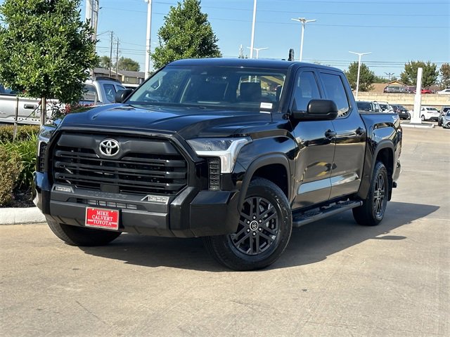 Used 2024 Toyota Tundra SR5 w/ SX Package image 2