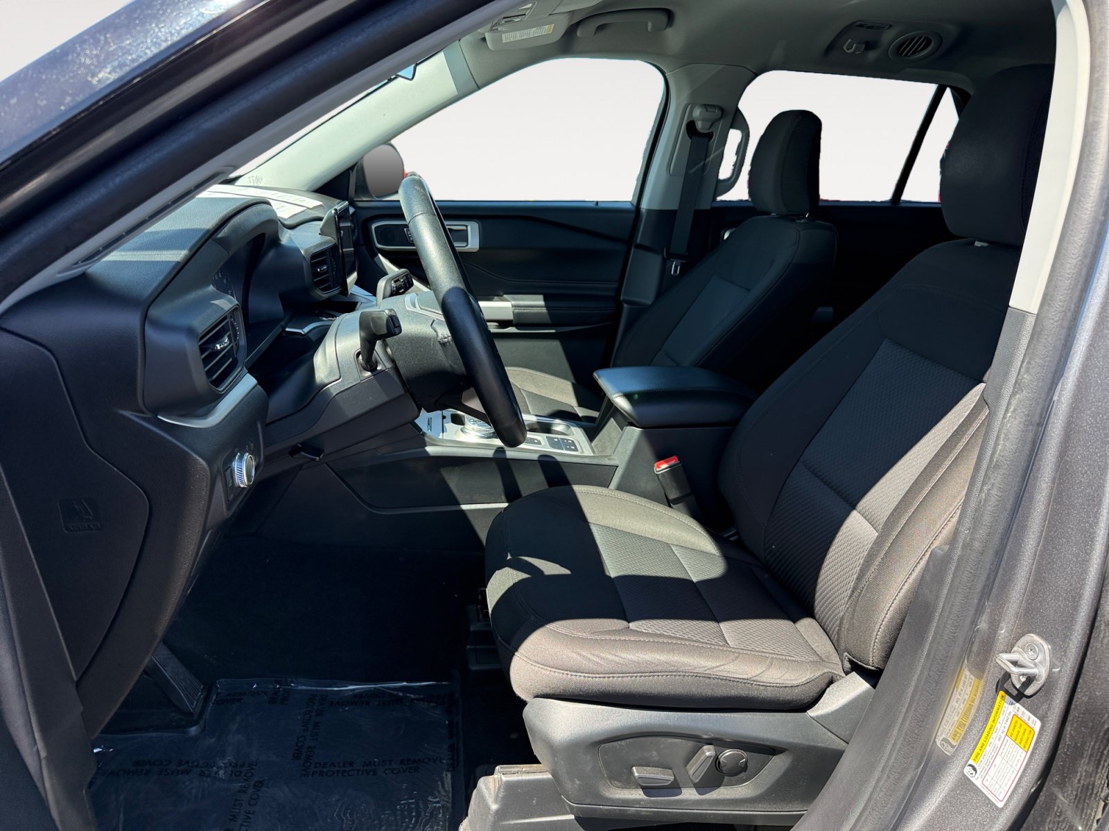Used 2022 Ford Explorer XLT RWD image 10