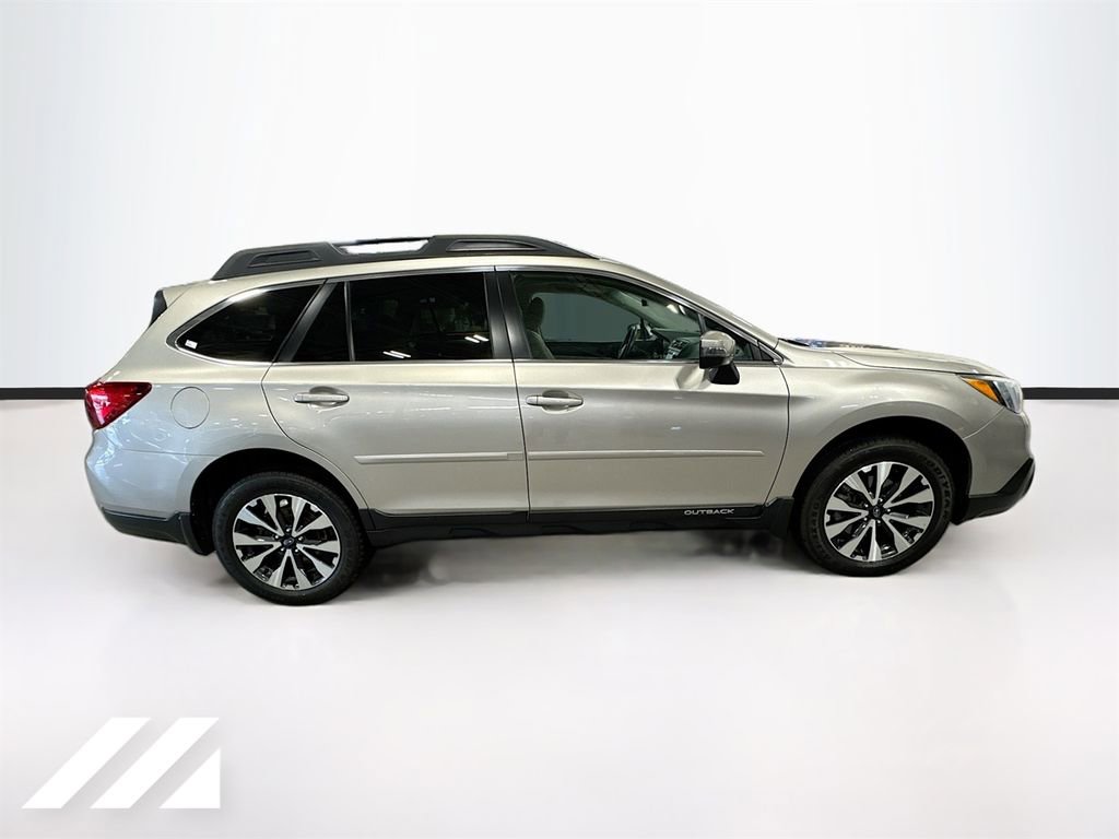 Used 2017 Subaru Outback 2.5i Limited AWD/4WD image 4