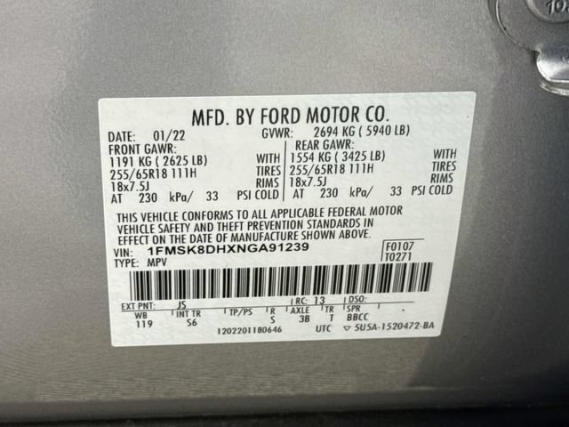 Used 2022 Ford Explorer XLT w/ Equipment Group 202A AWD/4WD image 33