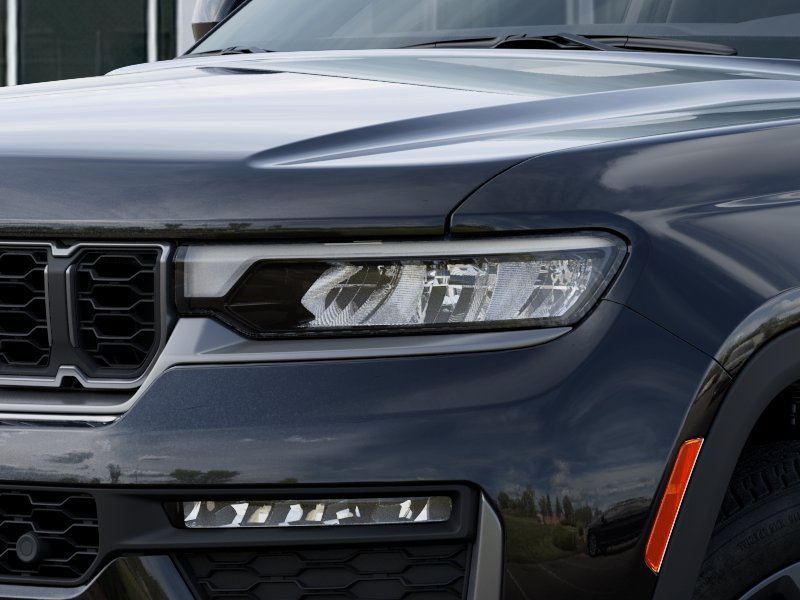 New 2026 Jeep Grand Cherokee Limited AWD/4WD image 10
