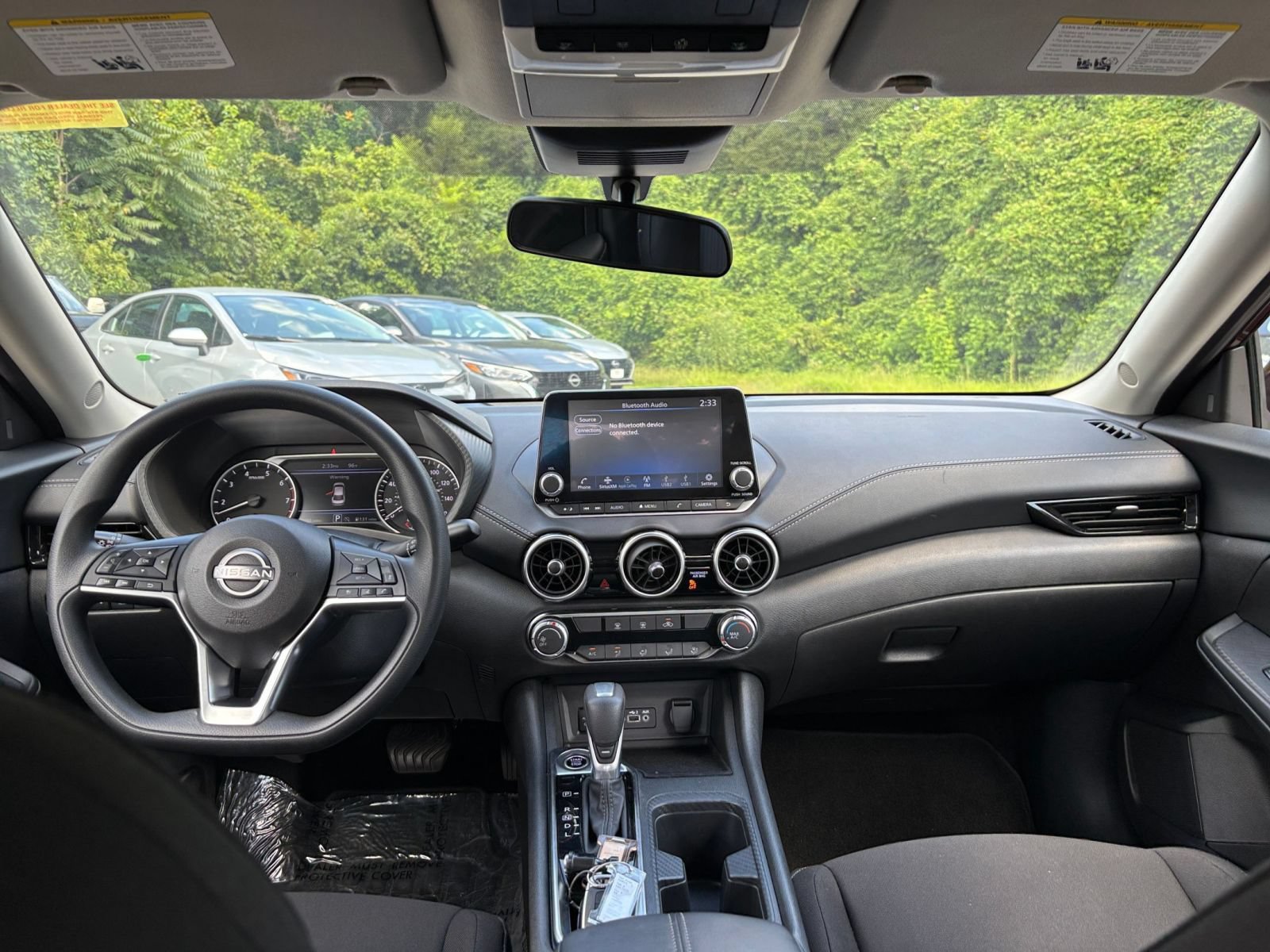 Used 2025 Nissan Sentra SV FWD image 30