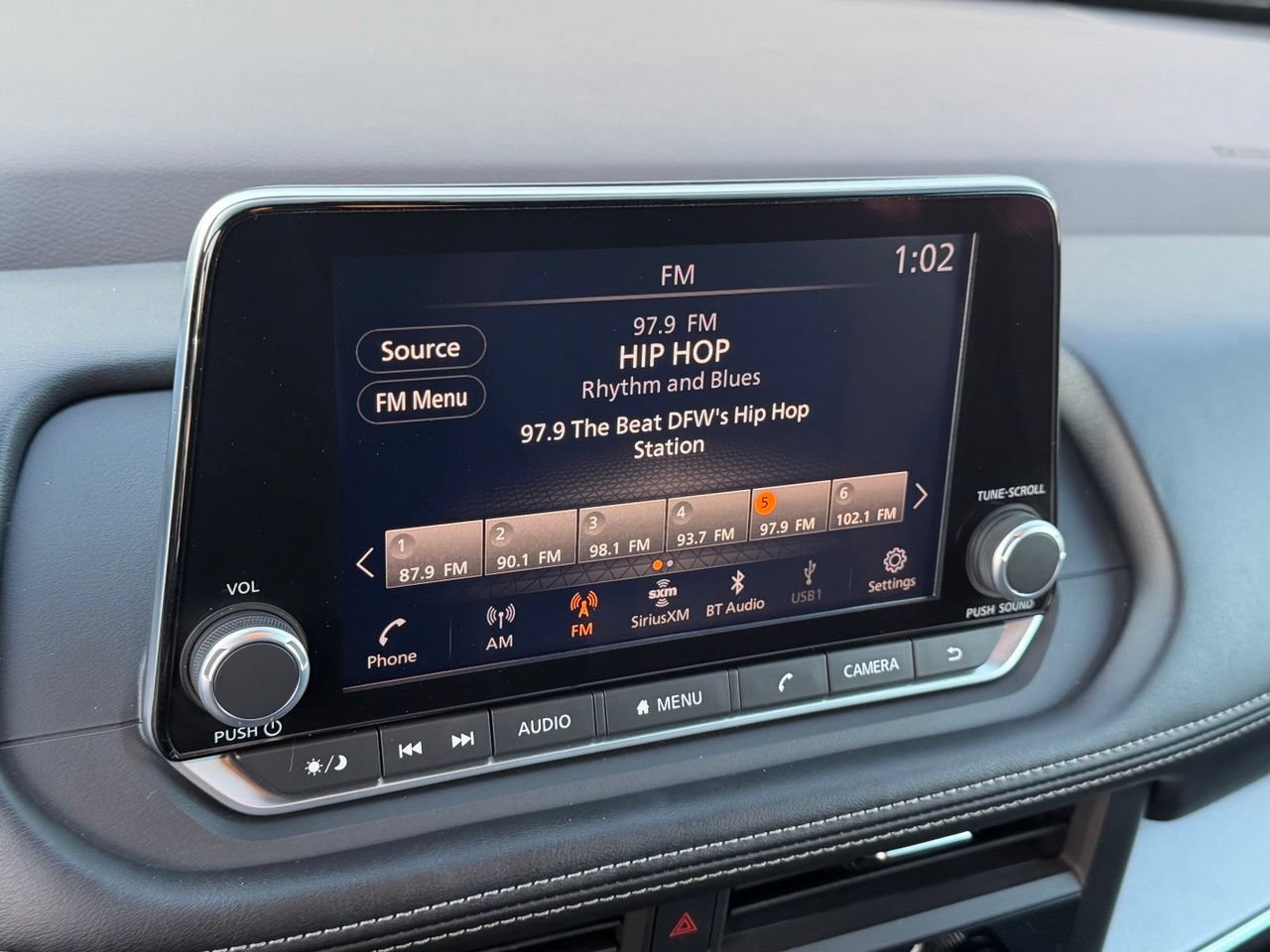 Certified 2023 Nissan Rogue SV FWD image 24