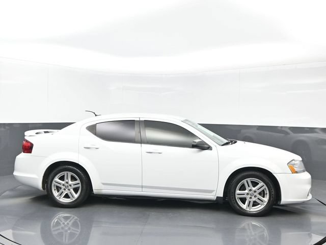 Used 2014 Dodge Avenger SE w/ Sport Appearance Group FWD image 7