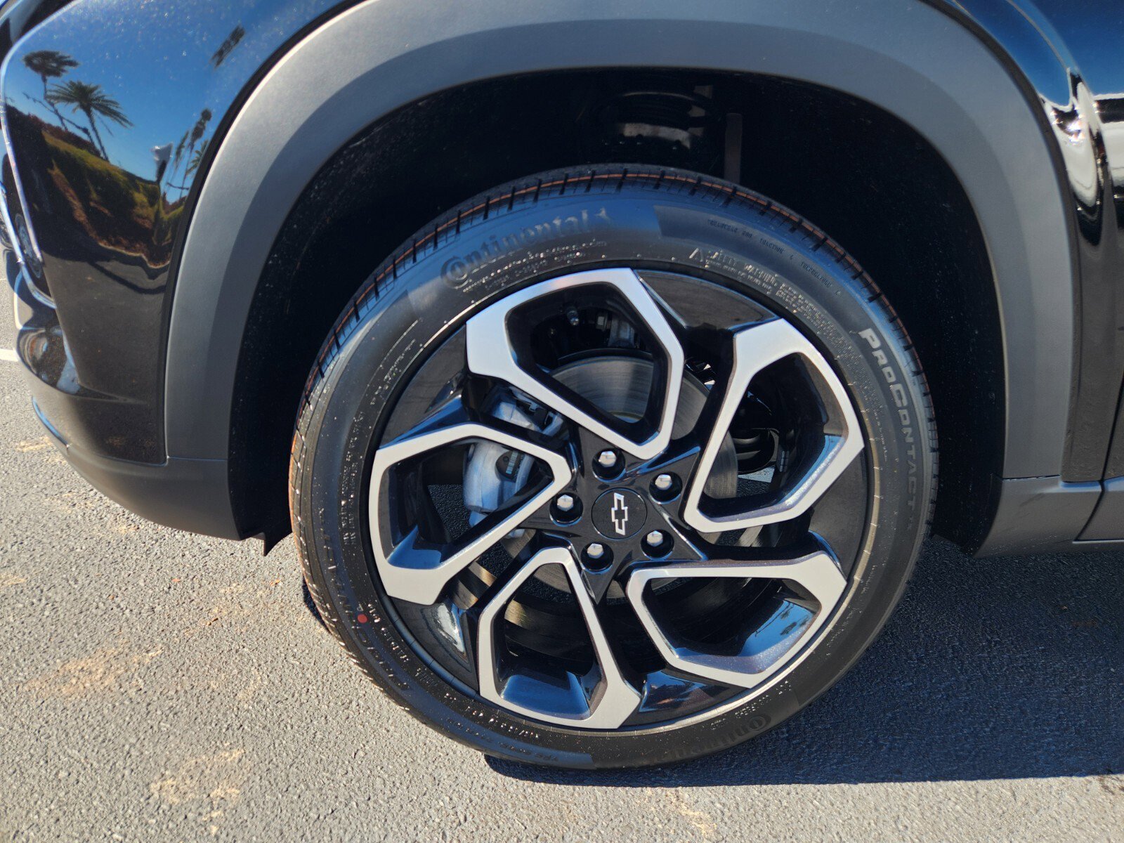 New 2026 Chevrolet Trax RS w/ Driver Confidence Package image 4