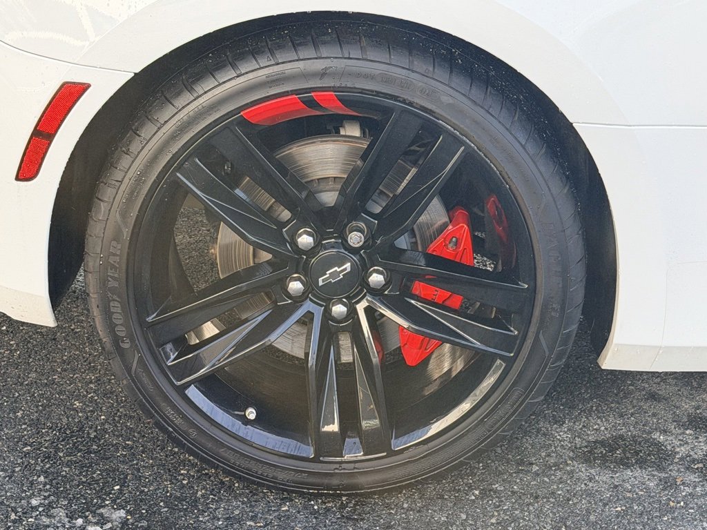 Used 2021 Chevrolet Camaro SS w/ Redline Edition image 20