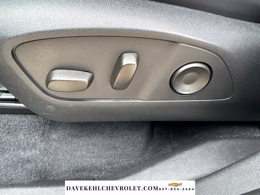 Used 2026 Buick Enclave Preferred AWD/4WD image 14