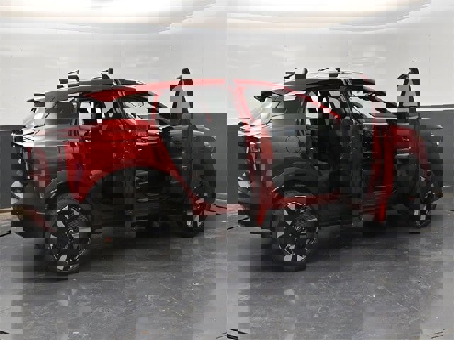 New 2026 Nissan Kicks SR image 32
