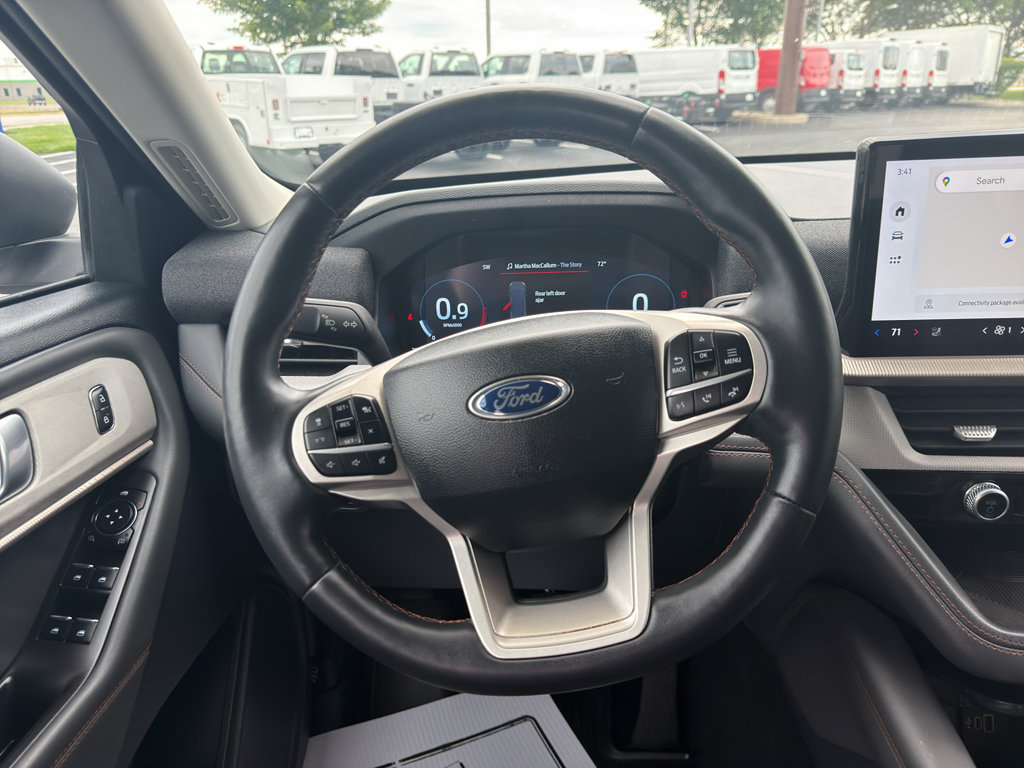 Used 2025 Ford Explorer Active w/ Active Comfort Package AWD/4WD image 12
