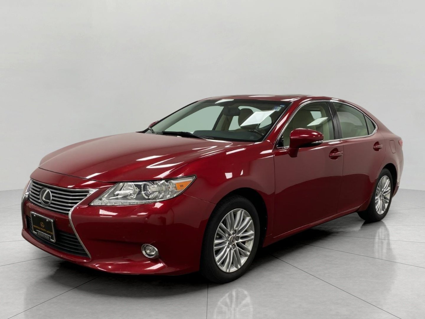 Used 2014 Lexus ES 350 w/ Luxury Package FWD image 9