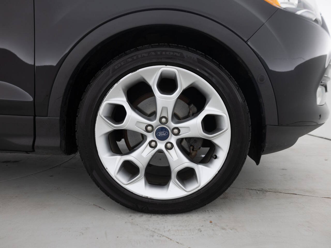 Used 2014 Ford Escape Titanium w/ Equipment Group 401A FWD image 18