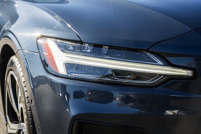Certified 2024 Volvo S60 B5 Ultimate image 11