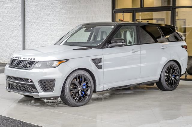 Used 2016 Land Rover Range Rover Sport SVR image 6