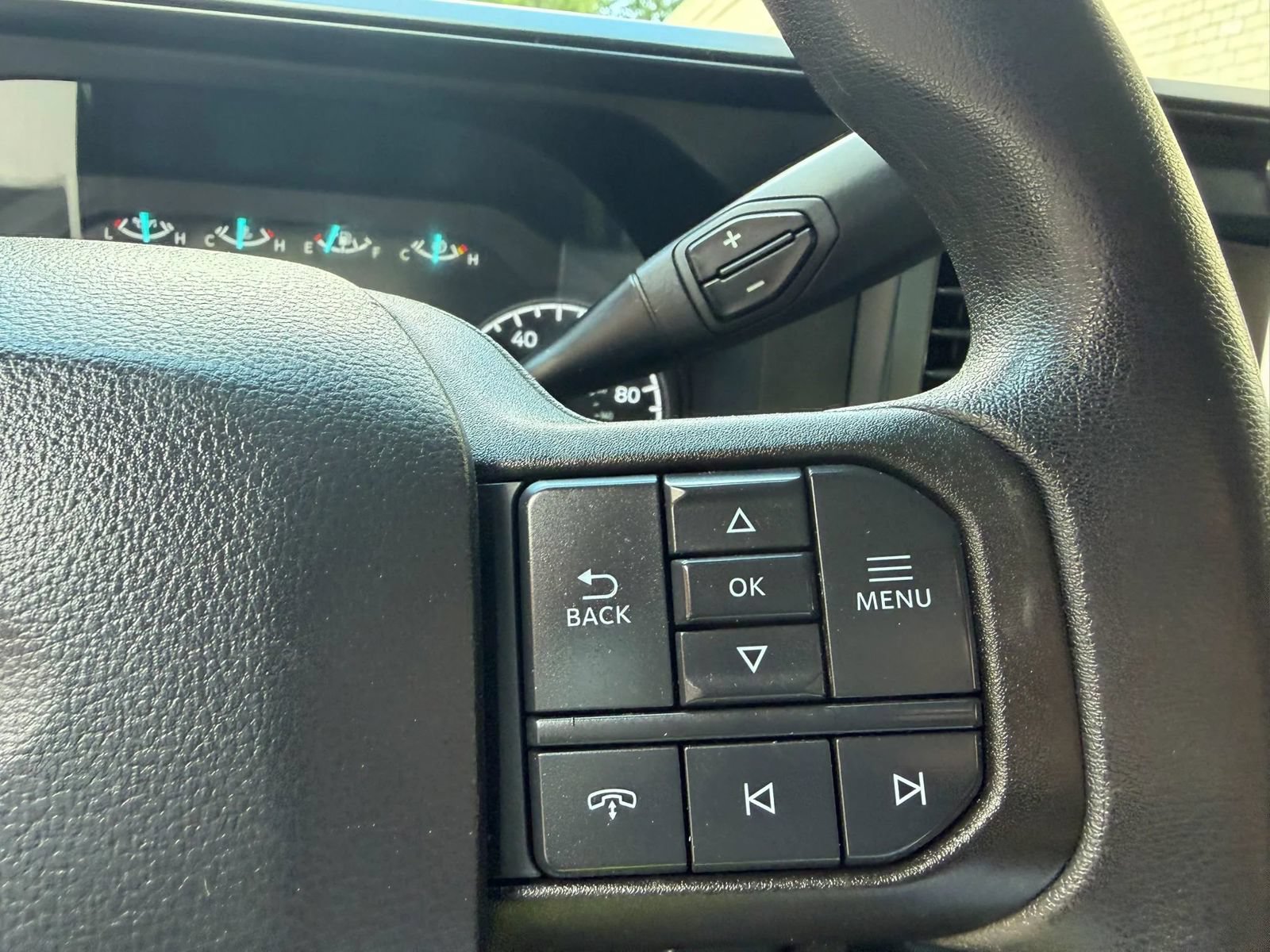 Used 2023 Ford F250 XL w/ 360-Degree Camera Package AWD/4WD image 24